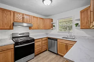 209 Augusta Dr SE, Marietta, GA 30067 - Photo 12