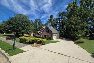 322 Fernhill Ct, Jonesboro, GA 30236 - Photo 4
