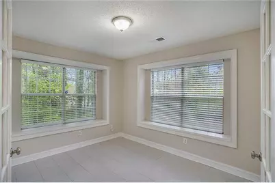 322 Fernhill Court, Jonesboro, GA 30236 - Photo 12