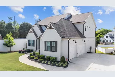 4967 Concert Lane NE, Marietta, GA 30066 - Photo 2