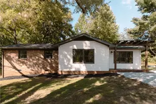 16 Welch Cir, Dahlonega, GA 30533 - Photo 2