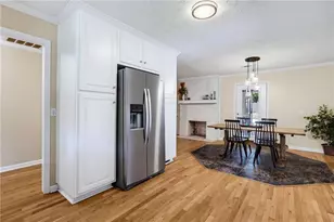 3307 Wildwood Dr SW, Marietta, GA 30060 - Photo 6
