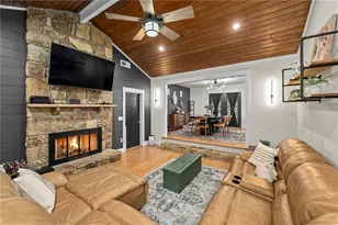 4358 Inverary Walk NE, Roswell, GA 30075 - Photo 2