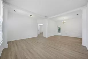 395 Cadeleigh Ct, Johns Creek, GA 30005 - Photo 6