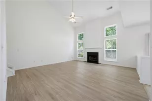 395 Cadeleigh Ct, Johns Creek, GA 30005 - Photo 8