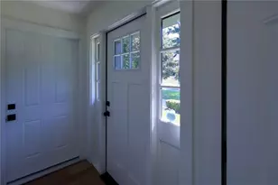 150 Hunters Cove, Roswell, GA 30076 - Photo 2