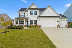 1442 Crestwind Rd NW, Kennesaw, GA 30152 - Photo 2