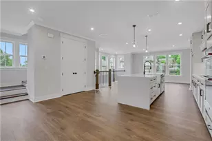 118 Bridgecrest Rd, Roswell, GA 30075 - Photo 12