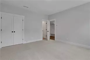 118 Bridgecrest Rd, Roswell, GA 30075 - Photo 6