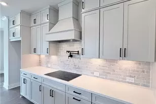 118 Bridgecrest Rd, Roswell, GA 30075 - Photo 10