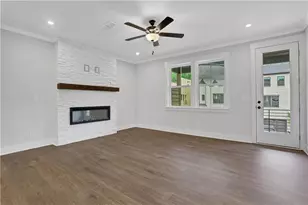 118 Bridgecrest Rd, Roswell, GA 30075 - Photo 14