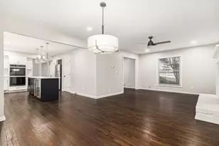3695 Fox Hills Dr SE, Marietta, GA 30067 - Photo 14