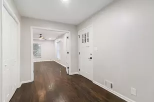 3695 Fox Hills Dr SE, Marietta, GA 30067 - Photo 4