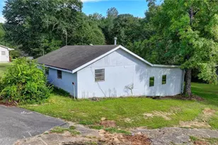 5680 Abbotts Bridge Rd, Johns Creek, GA 30097 - Photo 10