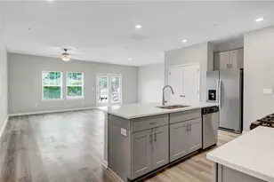 1402 Vayda Ct, Marietta, GA 30066 - Photo 4