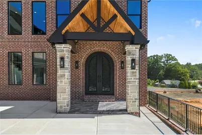 403 Thunder Road, Buford, GA 30518 - Photo 4
