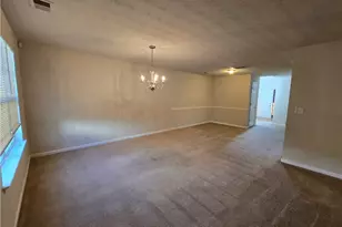 5636 One Lake Way, Atlanta, GA 30349 - Photo 8