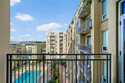 711 Cosmopolitan Drive NE #622, Atlanta, GA 30324 - Photo 6