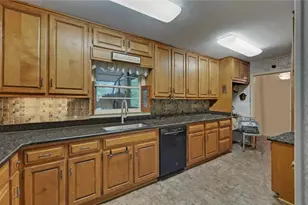4593 T Moore Rd, Oakwood, GA 30566 - Photo 8