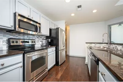 3040 Peachtree Road NW #212, Atlanta, GA 30305 - Photo 2