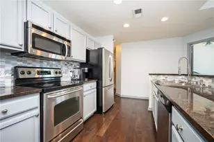 3040 Peachtree Rd NW, Atlanta, GA 30305 - Photo 2