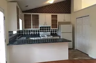 8257 Mountain Pass, Riverdale, GA 30274 - Photo 4