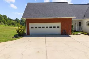 8135 Wallace Wood Rd, Gainesville, GA 30506 - Photo 40