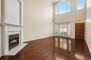 5004 Lexington Dr, Roswell, GA 30075 - Photo 4