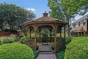 5004 Lexington Dr, Roswell, GA 30075 - Photo 28