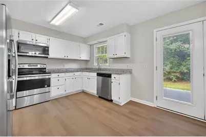 12110 Greenmont Walk, Alpharetta, GA 30009 - Photo 4