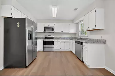 12110 Greenmont Walk, Alpharetta, GA 30009 - Photo 10