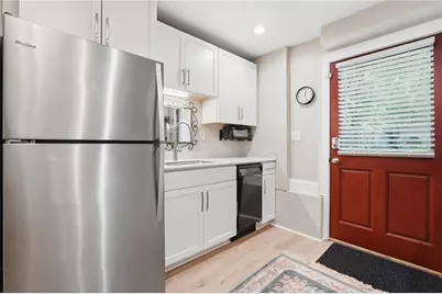 826 Mentelle Drive NE, Atlanta, GA 30308 - Photo 10