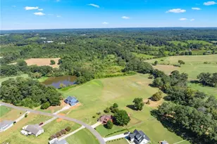 286 Middle Fork Ln, Carnesville, GA 30521 - Photo 48