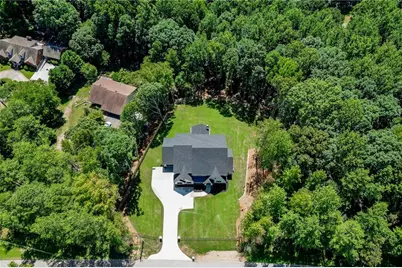 5222 L J Martin Drive, Gainesville, GA 30507 - Photo 10
