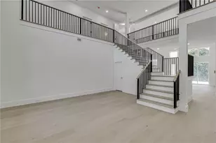 5222 L J Martin Dr, Gainesville, GA 30507 - Photo 8