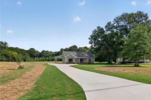 81 Wieuca Way, Cedartown, GA 30125 - Photo 2