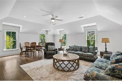 934 Winall Down Road NE, Atlanta, GA 30319 - Photo 28