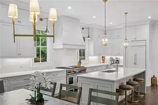 934 Winall Down Rd NE, Atlanta, GA 30319 - Photo 8