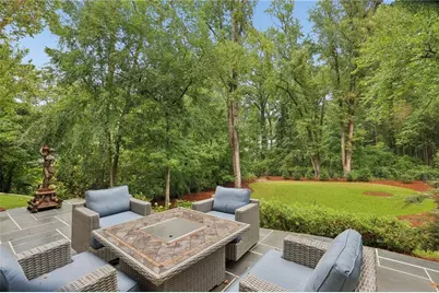 934 Winall Down Road NE, Atlanta, GA 30319 - Photo 4
