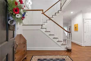 5638 River Oaks Pl, Sandy Springs, GA 30327 - Photo 2