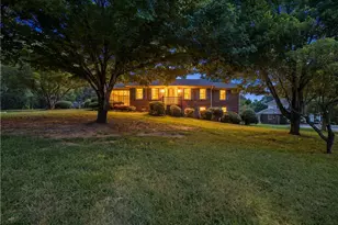 208 Woodland Circle SE, Calhoun, GA 30701 - Photo 32