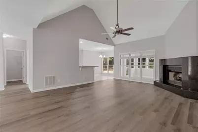 122 Bent Creek Drive, Woodstock, GA 30189 - Photo 8
