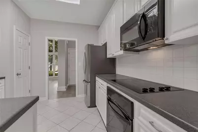 122 Bent Creek Drive, Woodstock, GA 30189 - Photo 10