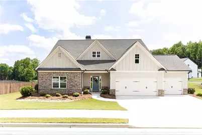 161 Parkers Place, Hoschton, GA 30548 - Photo 1