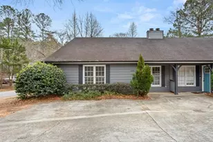 1992 Cooper Lake Dr SE, Smyrna, GA 30080 - Photo 2