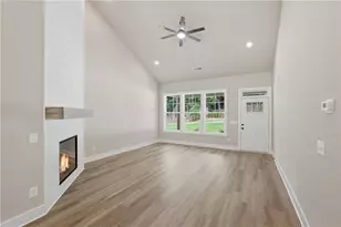9120 Lisa Cir, Gainesville, GA 30506 - Photo 14
