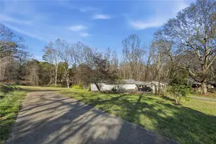 3931 Green Dr, Gainesville, GA 30506 - Photo 40