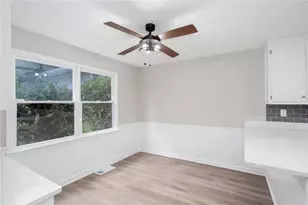 185 Lakeshore Cir SE, Acworth, GA 30101 - Photo 8