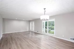 185 Lakeshore Cir SE, Acworth, GA 30101 - Photo 6