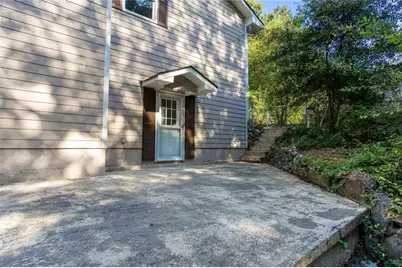 185 Lakeshore Circle SE, Acworth, GA 30101 - Photo 42